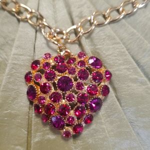 Chloe accessory stone heart necklace
